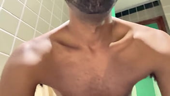 Vocês engolem ou cospem #cum #porra