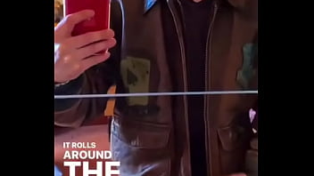 Let me take you back from the 80’s #leather #gayleather #leathergay #avirex #vintage #meninleather #leatherman #leath