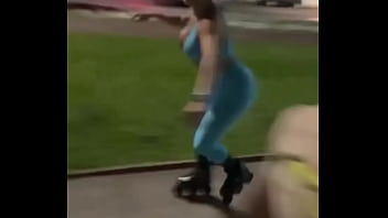 A última vez que tinha andado de patins eu tinha até que andei bem né kkkk foi incrível A última vez que tinha andado de patins eu tinha até que andei bem né kkkk foi incrível