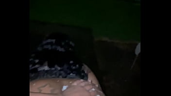 It’s raining and im cumming