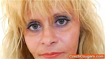 Cunt sexing in addition to a latex cock plus mature blond