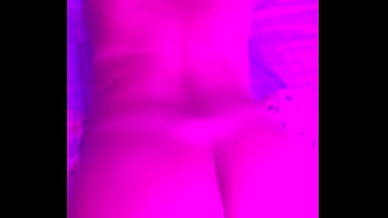 Alinne casada rebolando querendo rola