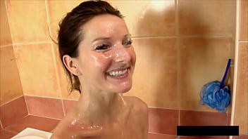 Vanessa jordin suck pee