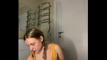 Masturbation with bbw girl amateur