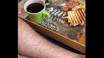 O que fazer pra não acordar assim só queria tomar um café da manha