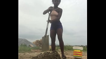 Crazybitch couldn’t stop twerking whiles being sexy after being punished by manager for not treating my fans well