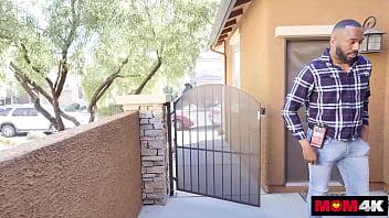 Jordan maxx begs bbc to plow her lonely fuck hole