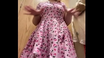 Masturbating in the mall