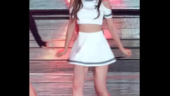 Canadian kpop idol hot dance