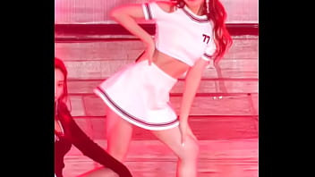 Canadian kpop idol hot dance