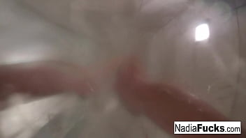 Blonde babe bangs her friend