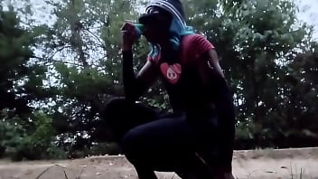 Sissies love to deepthroat