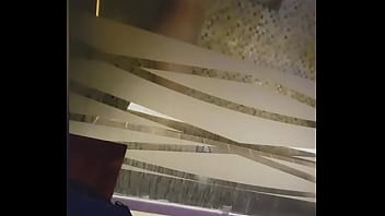 Una nueva víctima se lava bien ese culito para prestarmelo