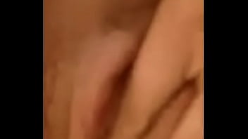 Secretlyslutty loves to touch hercunt