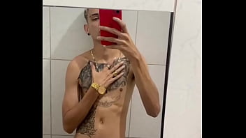 Alguém pra gravar comigo queria uma putinha safada agora