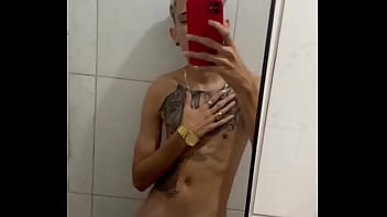 Alguém pra gravar comigo queria uma putinha safada agora