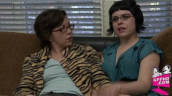 Sensual lesbains 0177