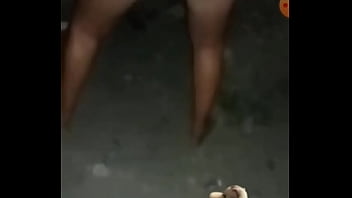 Alynne rebolando o cuzão