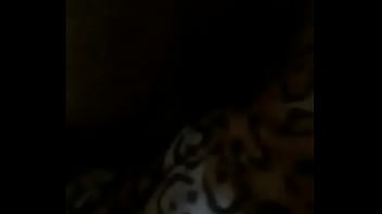 Novinha safada na siririca