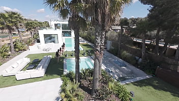 My friends give me 10 women at once for my birthday