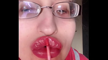 Bimbo giantess with lipstick and banana