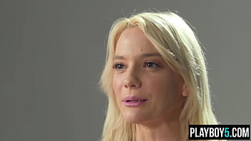 Tight body cougar pornstar kenna james in depth masturbation session