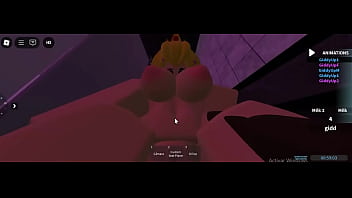 Me folla duro en el baño