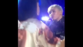 Miley kiss at katy perry by øliver øziris