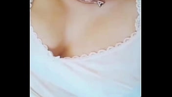 Aurora estelar te invita a desvelarse con ella trailer