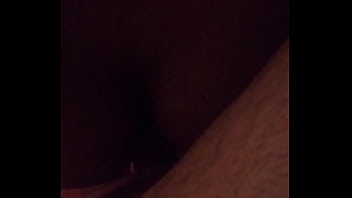 Novinha preta dando o cu