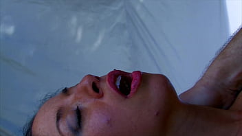 Slutty gf makes a homemade sextape