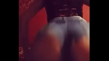 Mimaa Conti Moviendo El Culo thumbnail