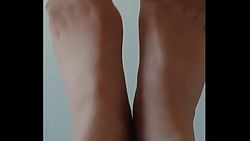 Füße in strumpfhose suchen liebhaber