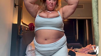 Teaser Huge Naturals With Soft Bbw Belly Solo thumbnail
