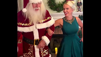 I know the real santa moulanrouge3