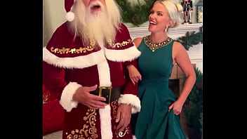 I know the real santa moulanrouge3