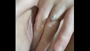 Me manda cuando le pido