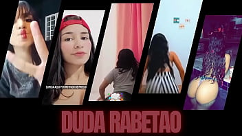 Sou a rabuda de shortinho