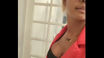 Story public mode fellation branlette espagnol