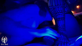 Thick & juicy girls take control – lesbic threesome with my curvy friends