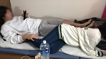 性欲が盛んな20代の若いカップル。今日もいつもの様に激しく求めあいました。