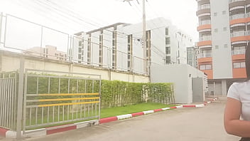 Girl from the streets rejects me cause i'm ugly