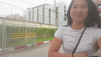 Girl from the streets rejects me cause i'm ugly