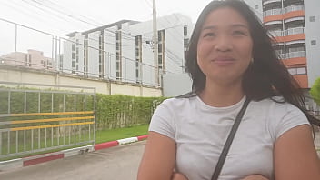 Girl from the streets rejects me cause i'm ugly