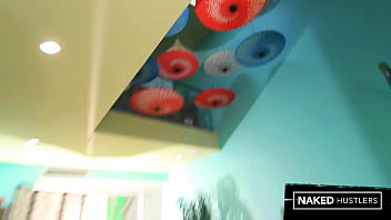 Scintillating solo with sexcurly haired brunette taylore skye