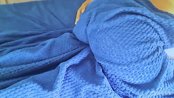 Golden skinned latina babe's slow pussy play