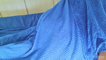 Golden skinned latina babe's slow pussy play