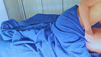 Golden skinned latina babe's slow pussy play