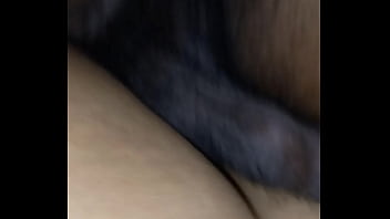 Curnudo el nuevo vecino ya me follo mientras trabajas