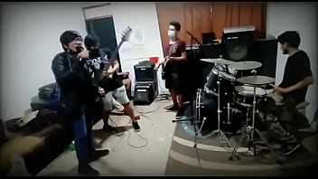 Causa perdida rockeros emos abiiiiiii